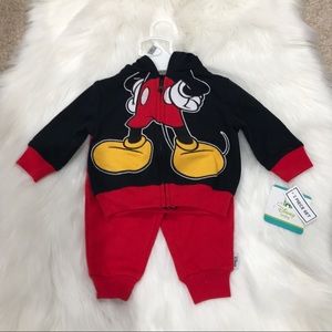 *SALE!* Disney Baby Mickey Mouse 2 Piece Set